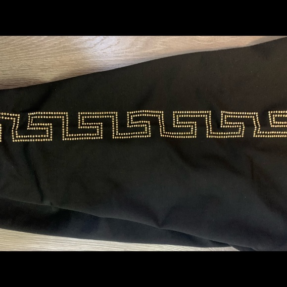 Versace for H&M black leggings size US 6. - Picture 2 of 6